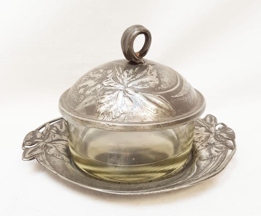 Art Nouveau bonbonnière., Antiek en Kunst, Antiek | Servies los, Ophalen of Verzenden