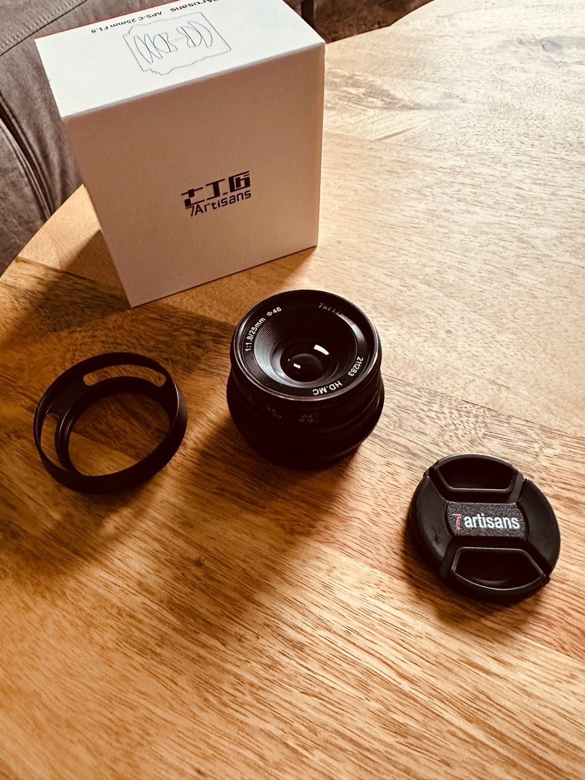7artisans 25mm 1.8lens voor fuji x mount (manueel), TV, Hi-fi & Vidéo, 25 mm, Monture Fujifilm X, Lentille standard, Comme neuf