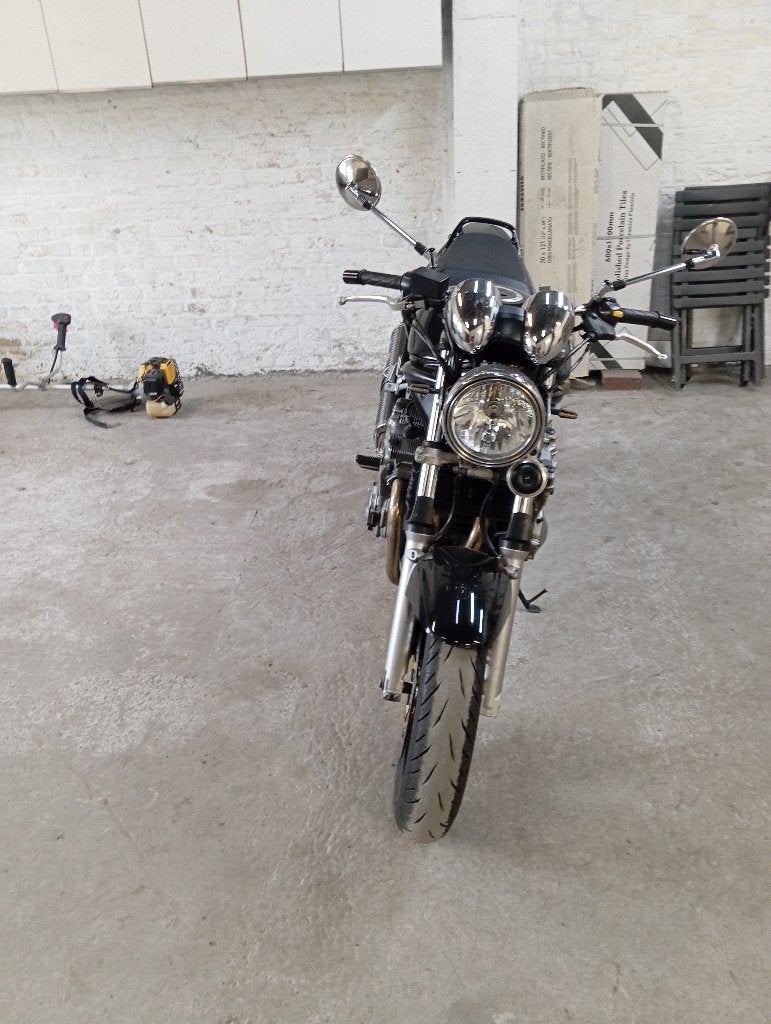 Suzuki bandit, Particulier