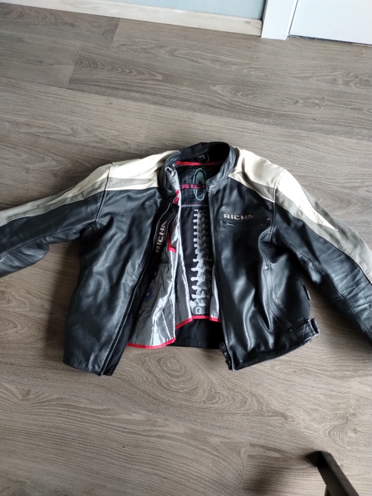 vest leder Rica maat D58 UK 48, Motos, Seconde main, Enlèvement ou Envoi, Manteau | cuir, Richa