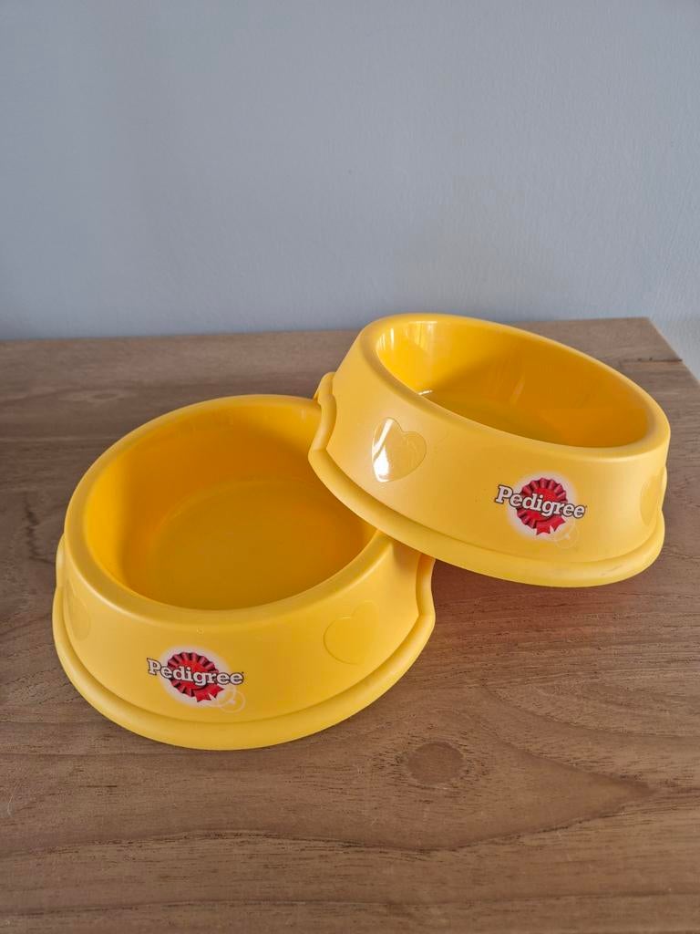 Eet- & drinkbak voor hond, Ophalen