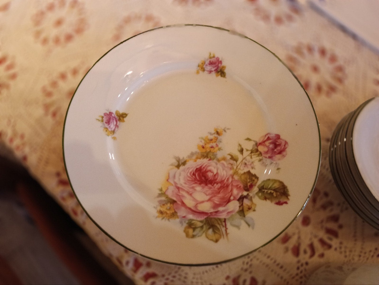 Service ancien porcelaine, Enlèvement