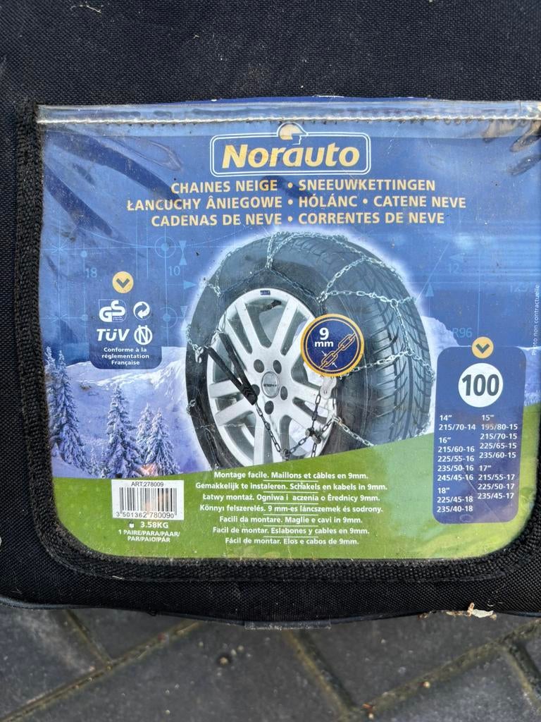 Norauto sneeuwketting, Auto diversen, Ophalen, Zo goed als nieuw