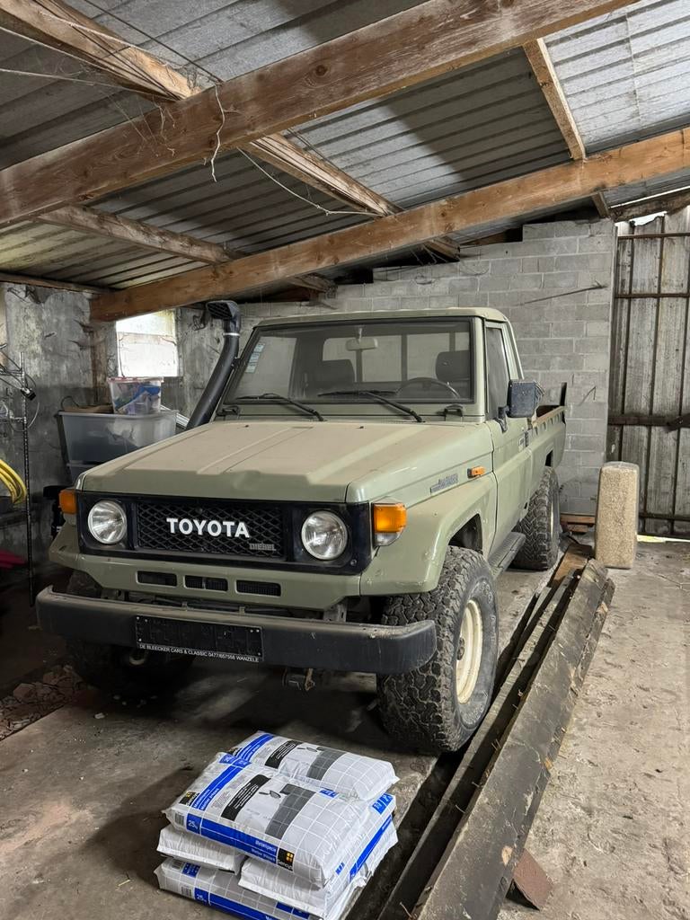 Land cruiser bj75 pickup, Achat, 3 places, 2 portes, Diesel