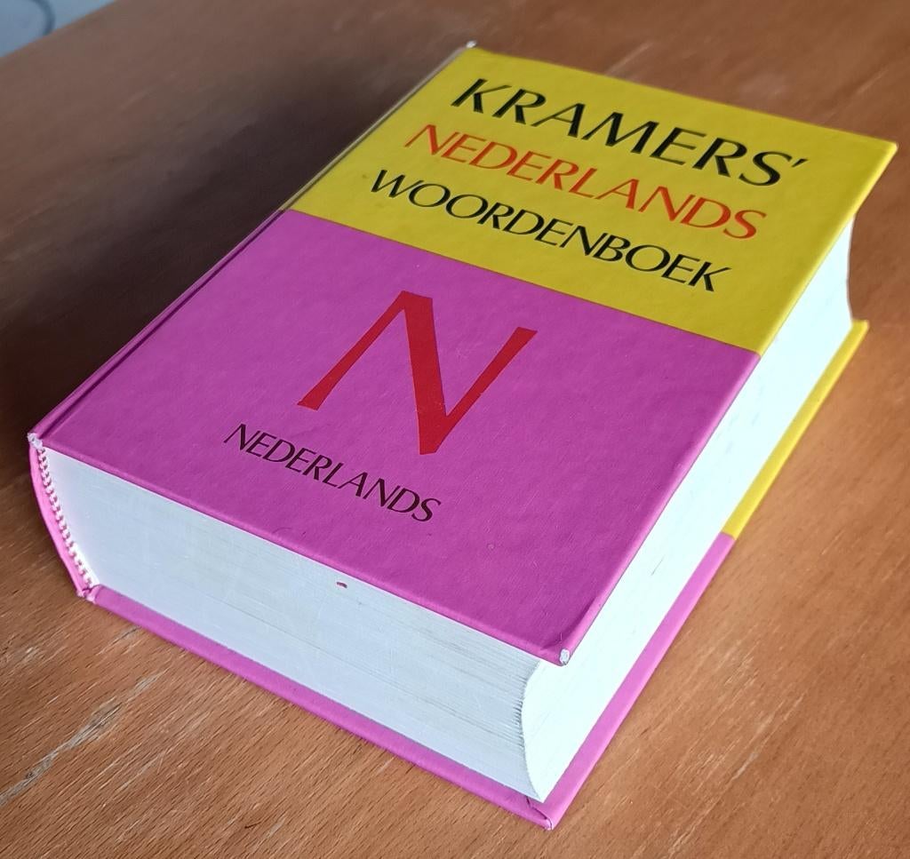 Kramers' Nederlands Woordenboek, Boeken, Ophalen of Verzenden, Gelezen, Kramers, Nederlands