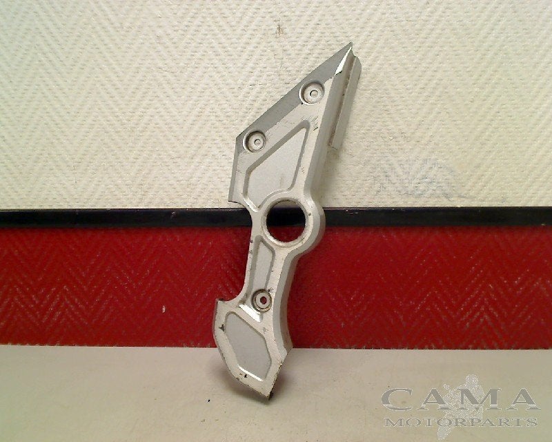 CADRE DE COUVERTURE CADRE DROIT Yamaha, Dhr. S. di Majo, Utilisé, Info@cama-motorparts.nl, P.J. Troelstraweg 8 8
3144 CX  MAASSLUIS, NL