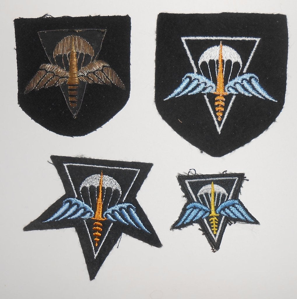 4 kentekens Paracommando’s ABL Leger  Airborne Para Commando, Verzamelen, Ophalen of Verzenden, Landmacht, Embleem of Badge