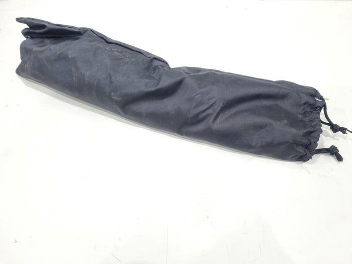 Filet à bagages d'un Lynk & Co 01, Autos : Pièces & Accessoires, -, 3 mois de garantie, Utilisé, Autres marques automobiles