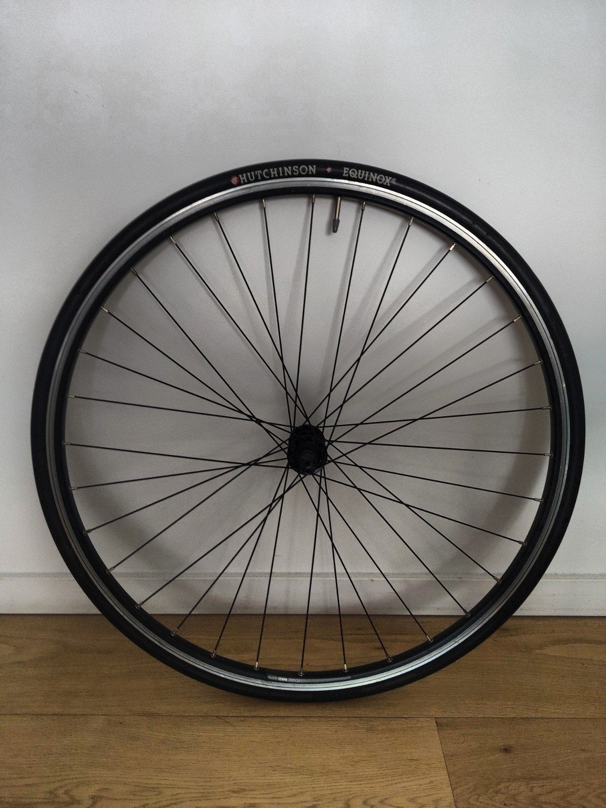 Roue avant vélo route 700c ETRTO 622x13C, Vélos & Vélomoteurs, Vélos Pièces, Comme neuf, Enlèvement, Hutchison, Aluminium