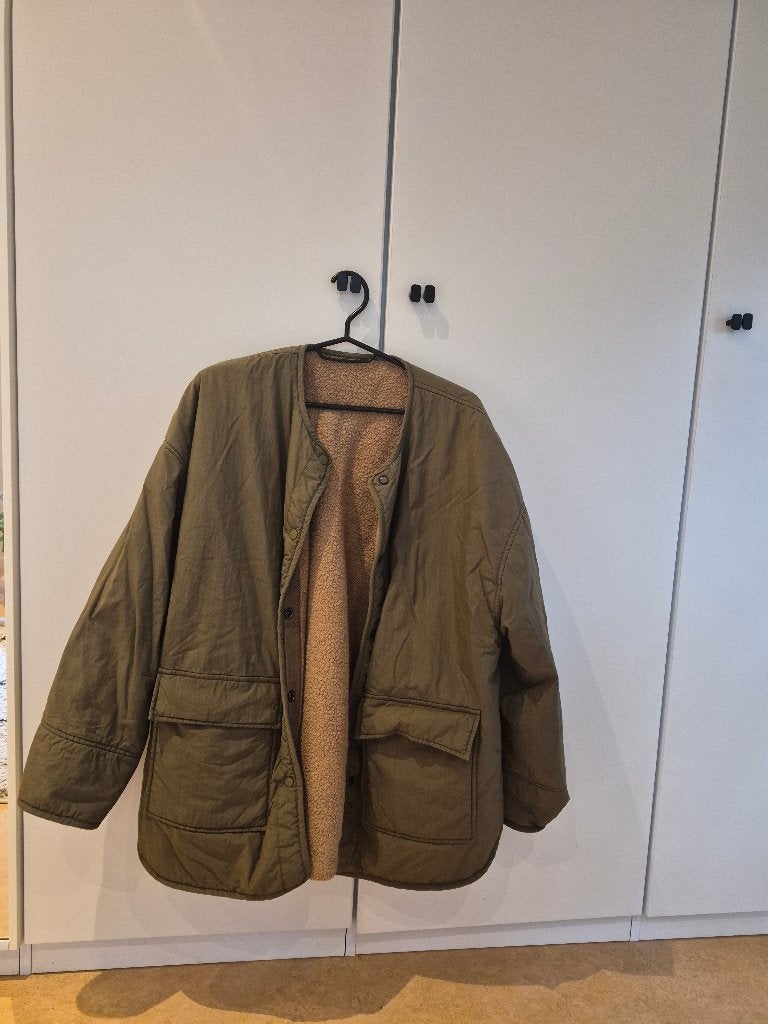 Damesjas, Kleding | Dames, Maat 38/40 (M), Closed, Ophalen of Verzenden, Gedragen