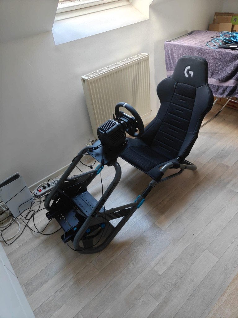 Volledige Thrustmaster + Logitech racingsetups + 2 playseats, Enlèvement, Comme neuf, Course et Pilotage