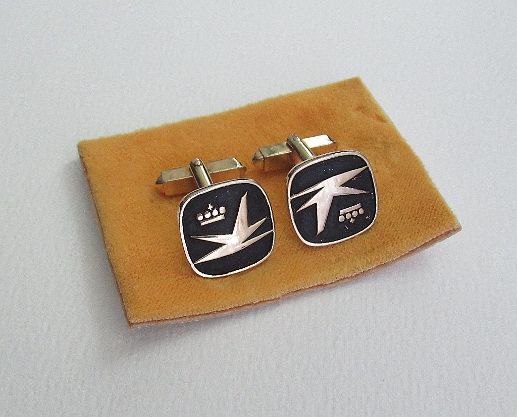 Boutons de manchette vintage KLM Airline des années 70., Collections, Enlèvement ou Envoi