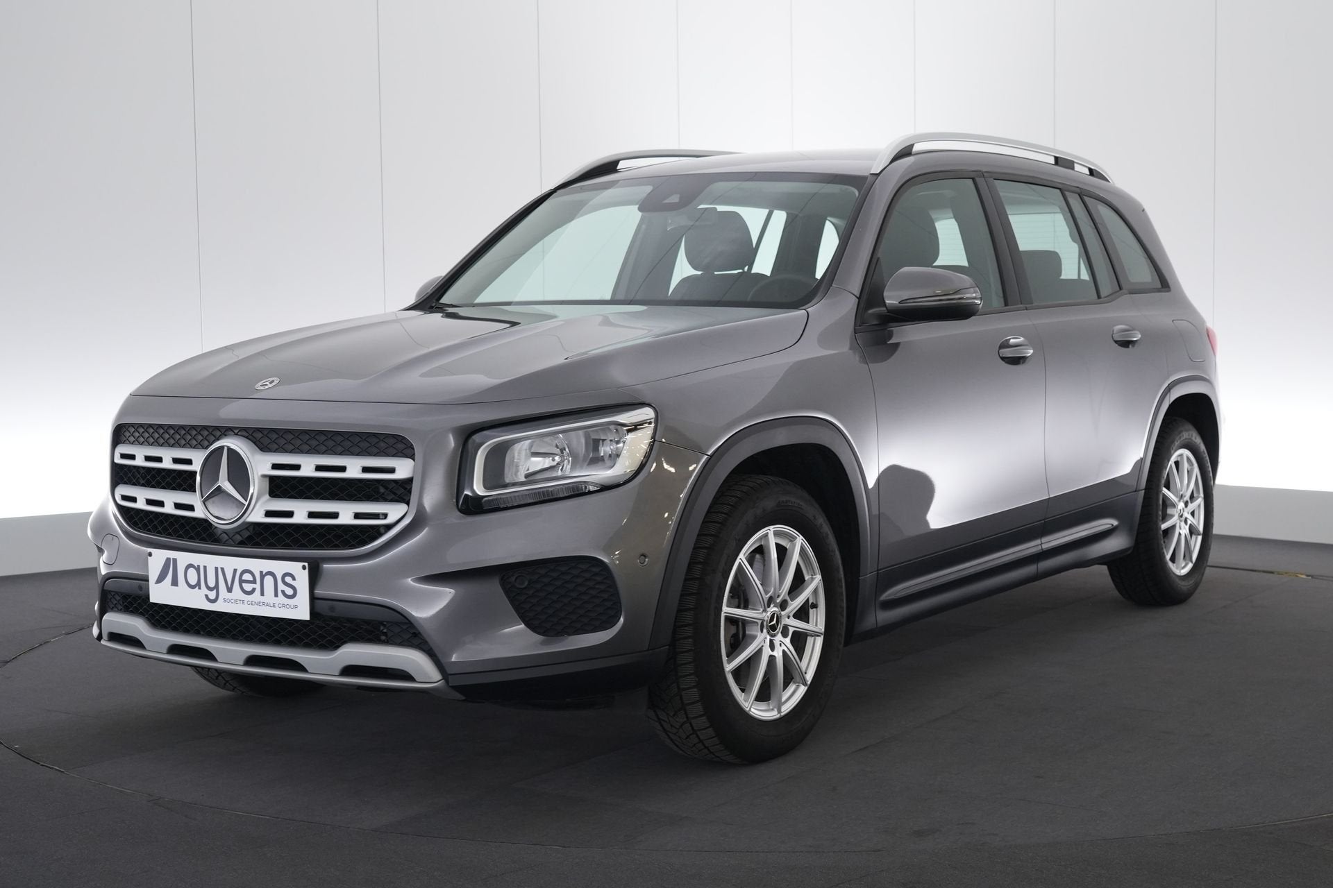 (2BAZ425) MERCEDES-BENZ CLASS GLB, Auto's, Stof, Gebruikt, https://public.car-pass.be/vhr/73b66cf1-a3b1-4eea-a248-d10d271fdcdb