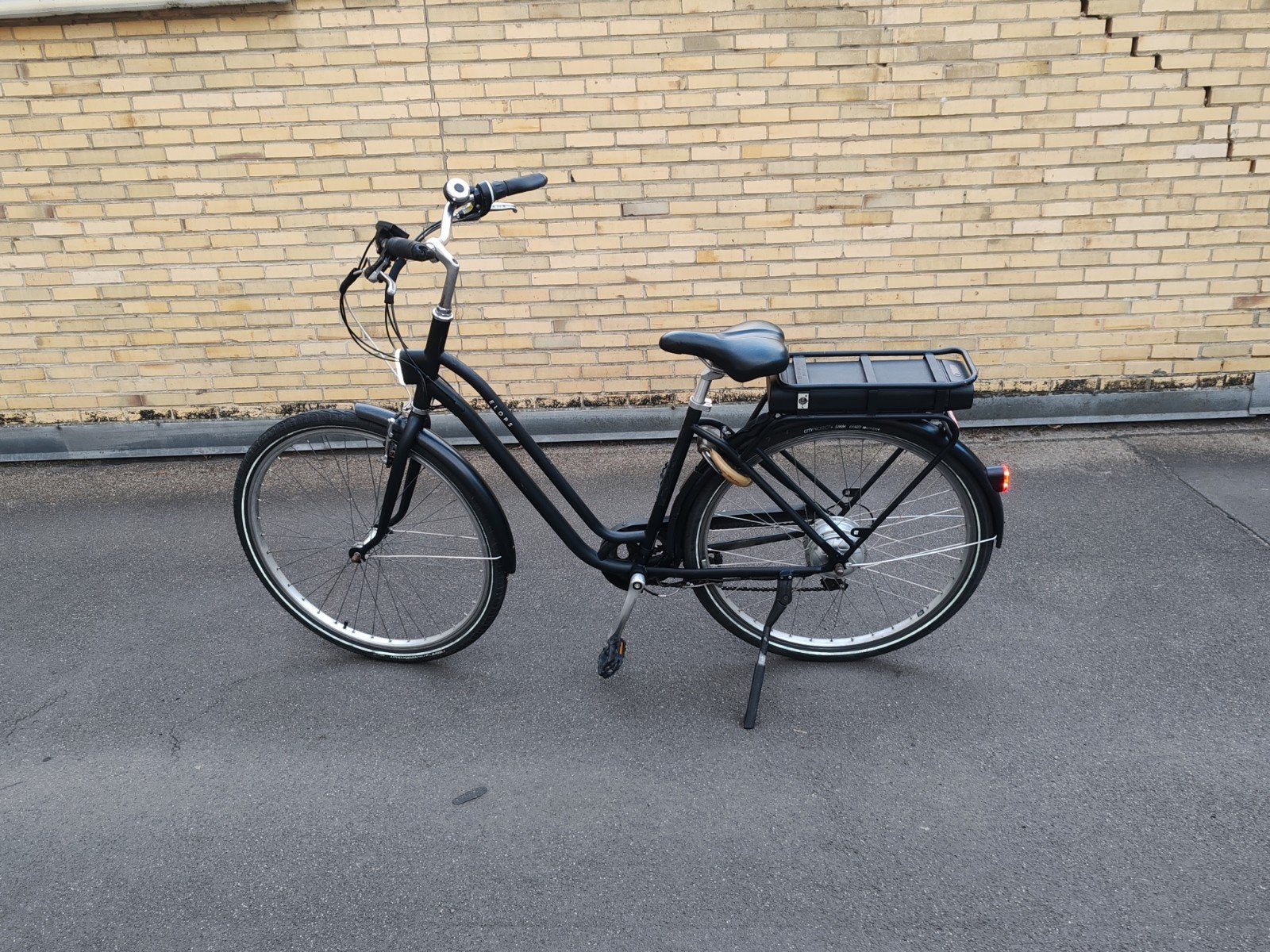 vélo électrique avec 2 batterie, Enlèvement, Comme neuf