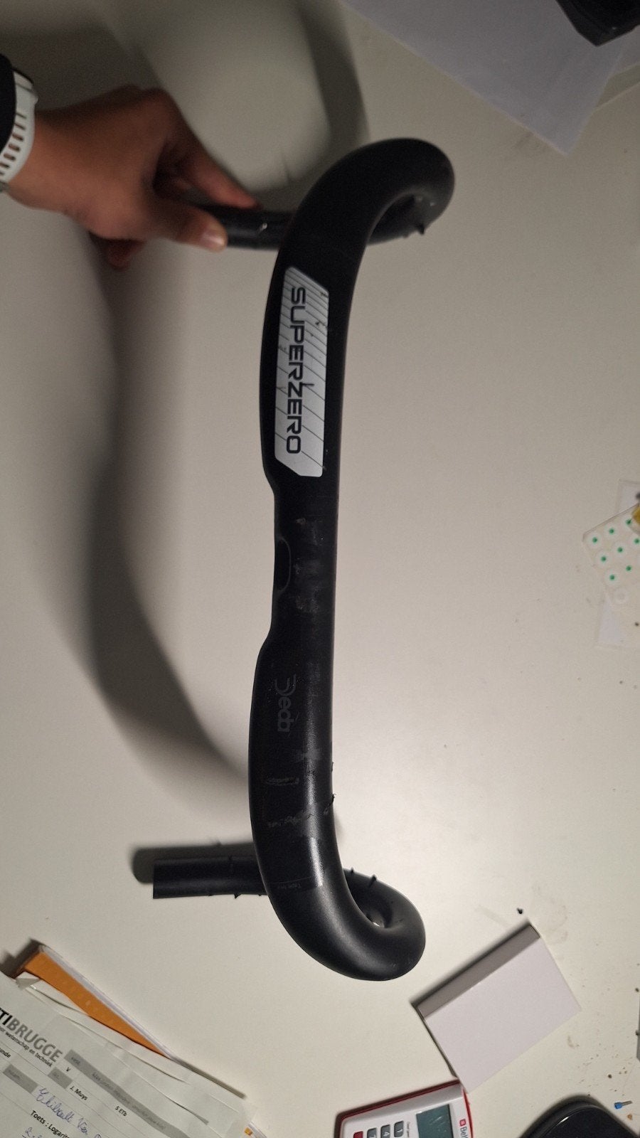 Deda Superzero (44cm breed aan de buitenkanten gemeten), Vélos & Vélomoteurs, Vélos Pièces, Guidon, Enlèvement, Utilisé, Aluminium