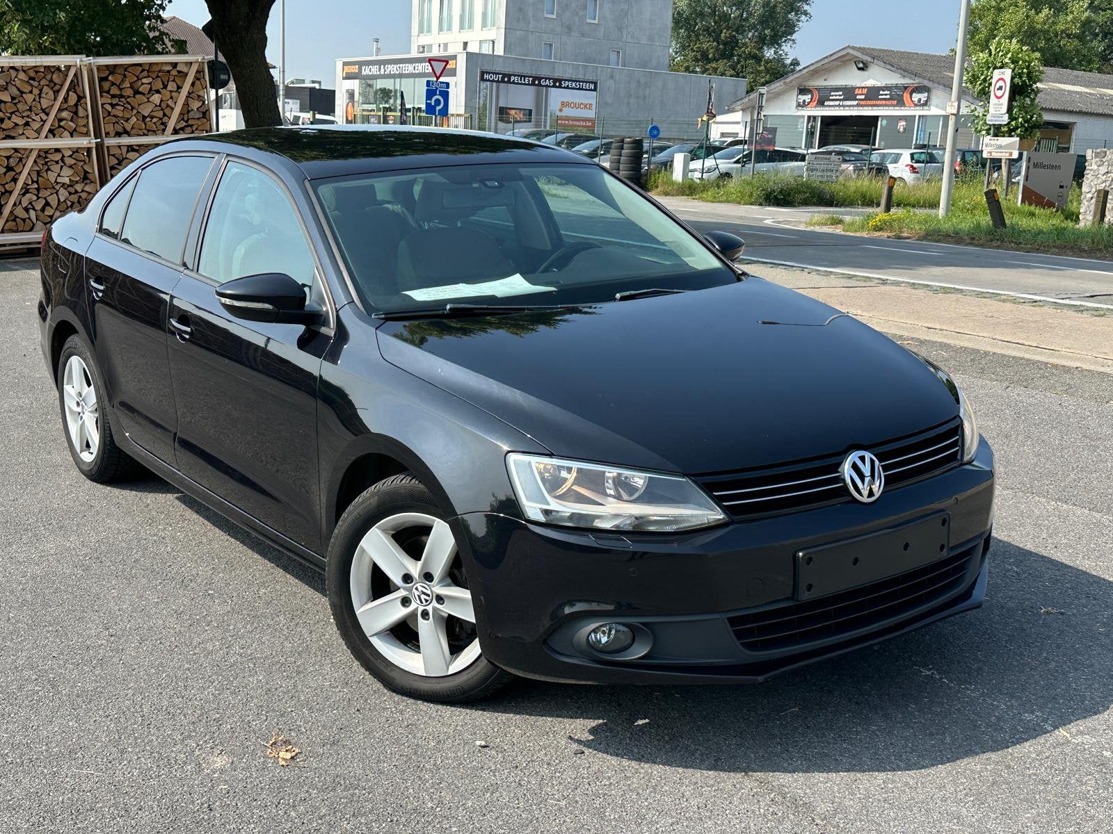 Volkswagen Jetta 1,6 L Diesel 2014 Automatique, Autos, Cuir, Euro 5, Achat, Capteur de lumière