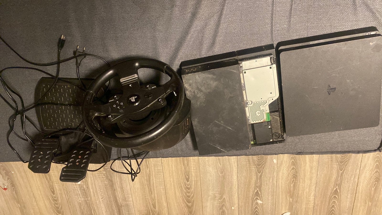Racingwheel 2 ps4, Ophalen, Zo goed als nieuw