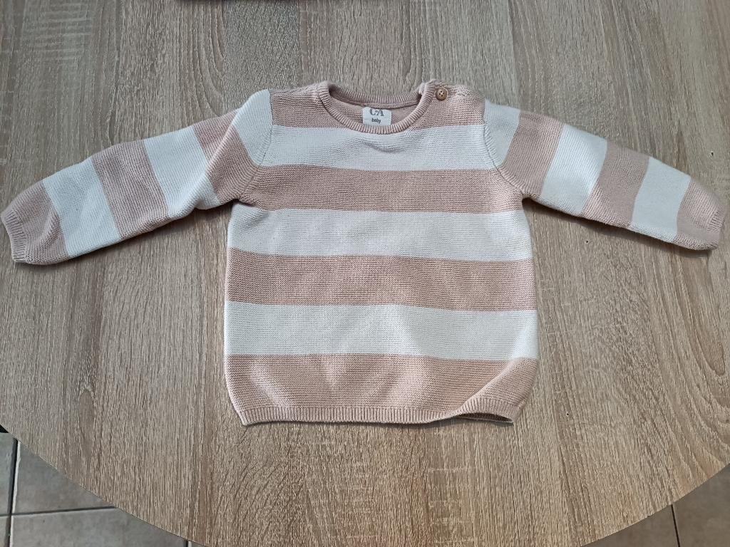 Trui maat 80, Kinderen en Baby's, Babykleding | Maat 80, Ophalen of Verzenden, Zo goed als nieuw, Meisje, Truitje of Vestje