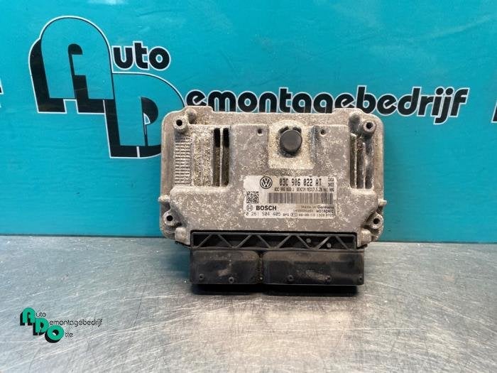 Computer Motormanagement van een Volkswagen Golf (Golf 04-), Gebruikt, -, Volkswagen, -