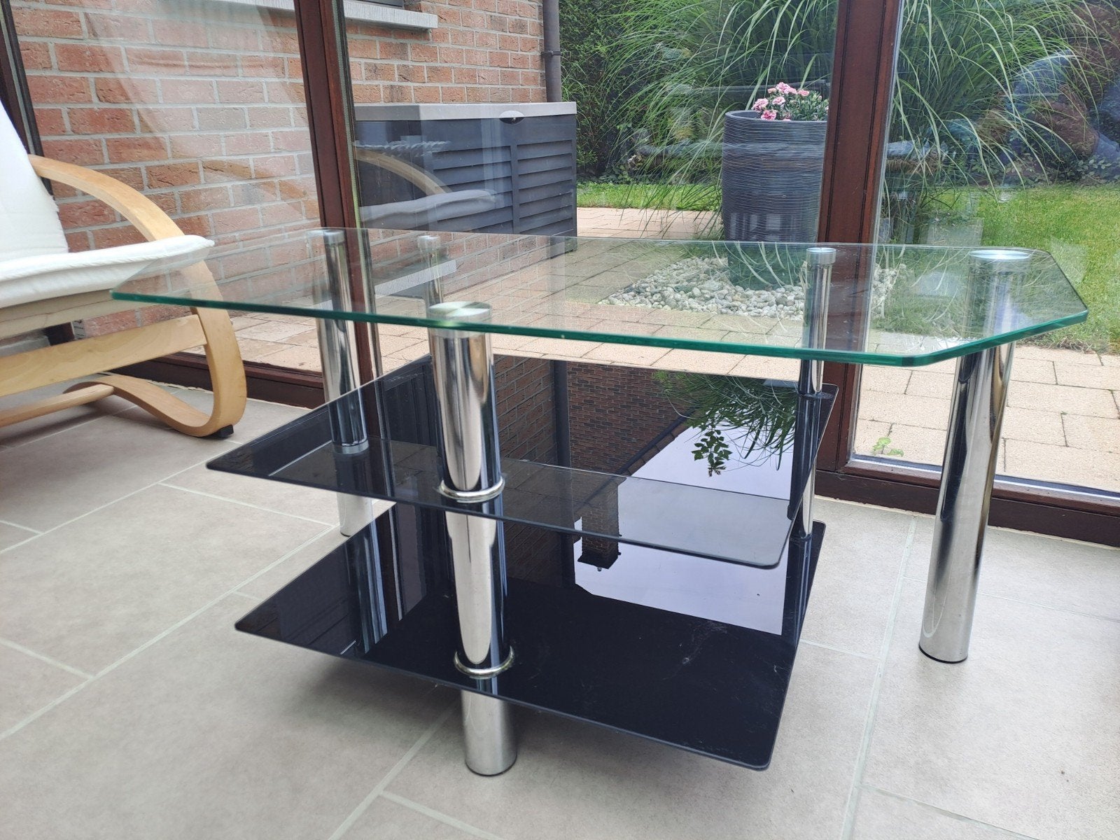 Meuble TV en verre., Verre
