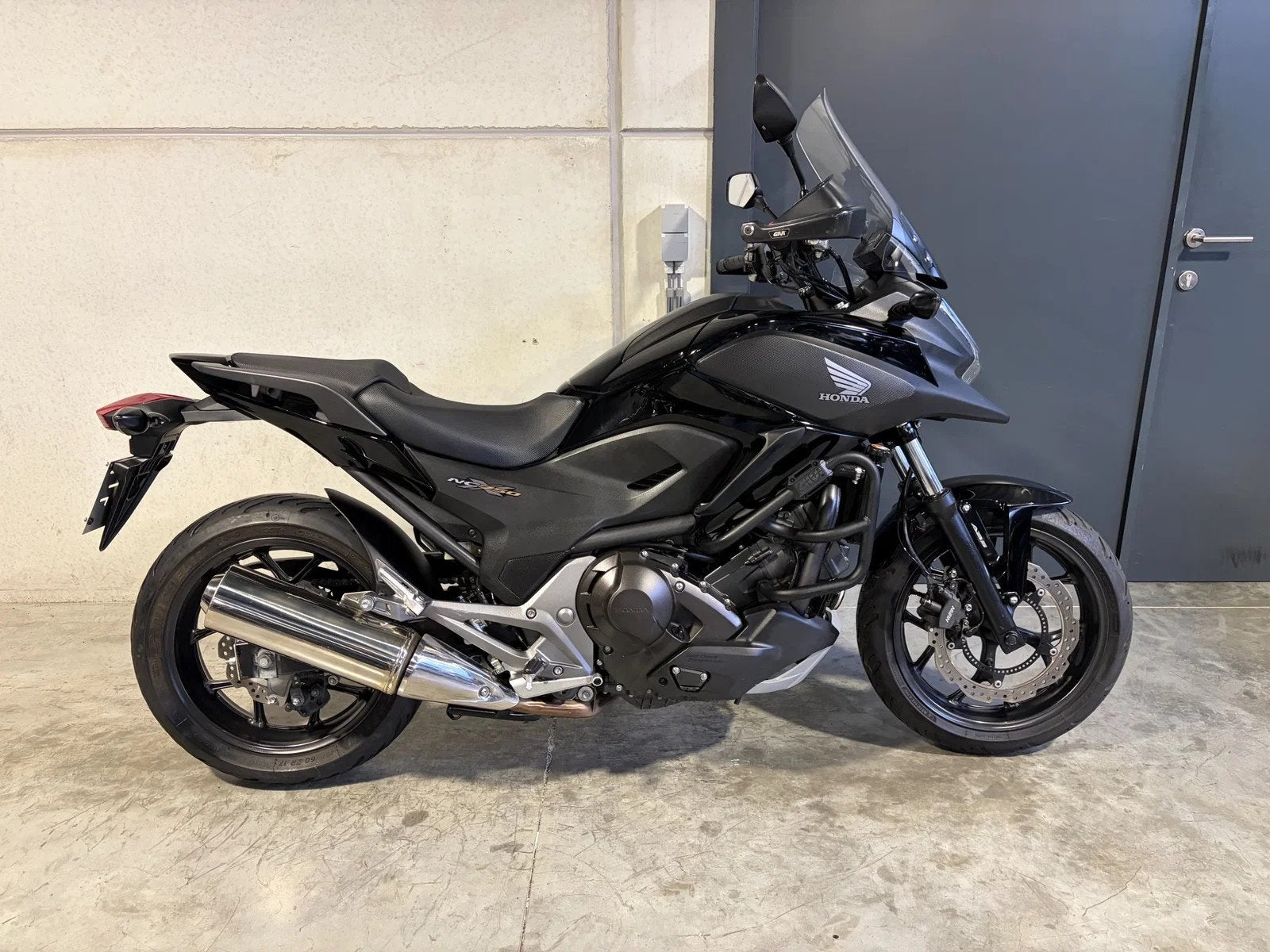 Honda NC750X DCT met opties (bj 2014), Motoren, 750 cc, Toermotor, Automaat, Gebruikt