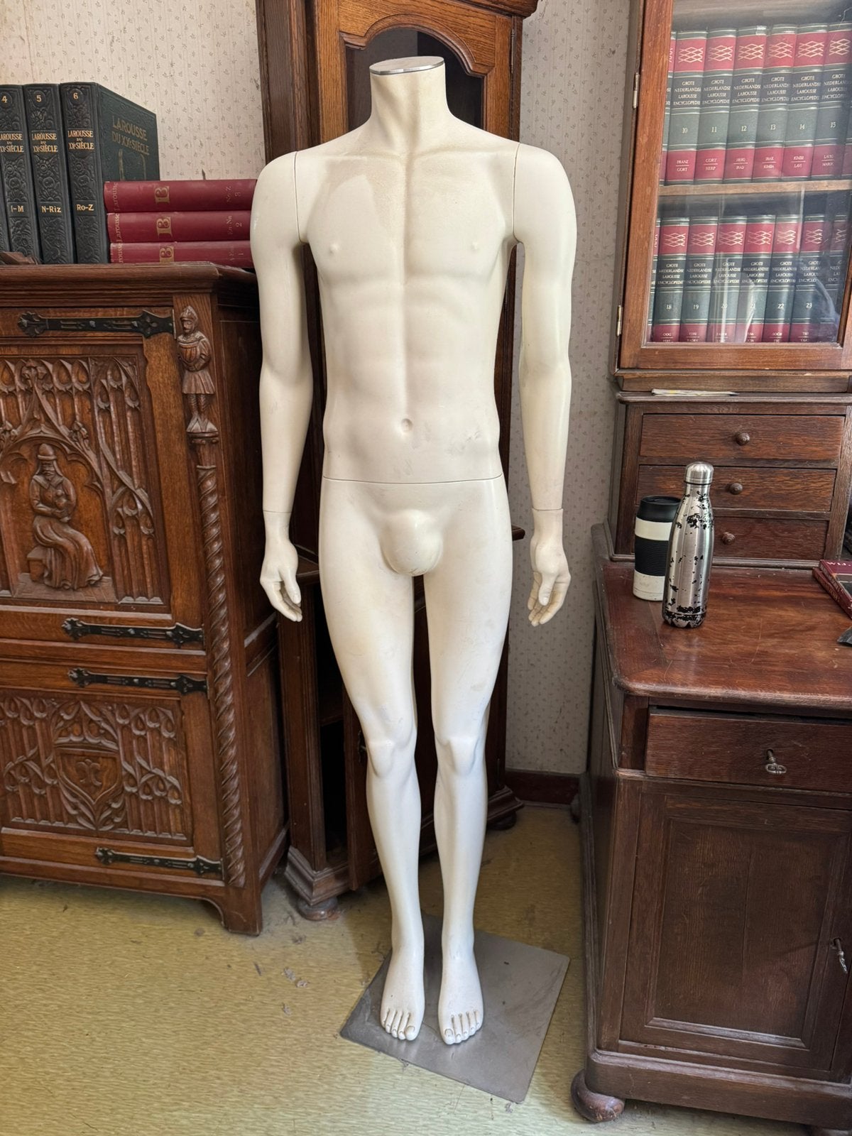 MANNEQUIN BONAMI 👗, Articles professionnels, Aménagement de Bureau & Magasin | Commerce & Inventaire, Enlèvement