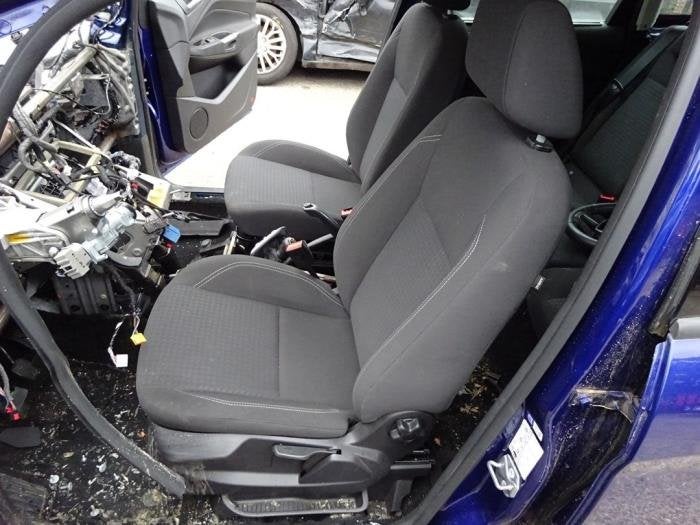 Bekleding Set (compleet) van een Ford C-Max, Gebruikt, -, -, Ophalen of Verzenden