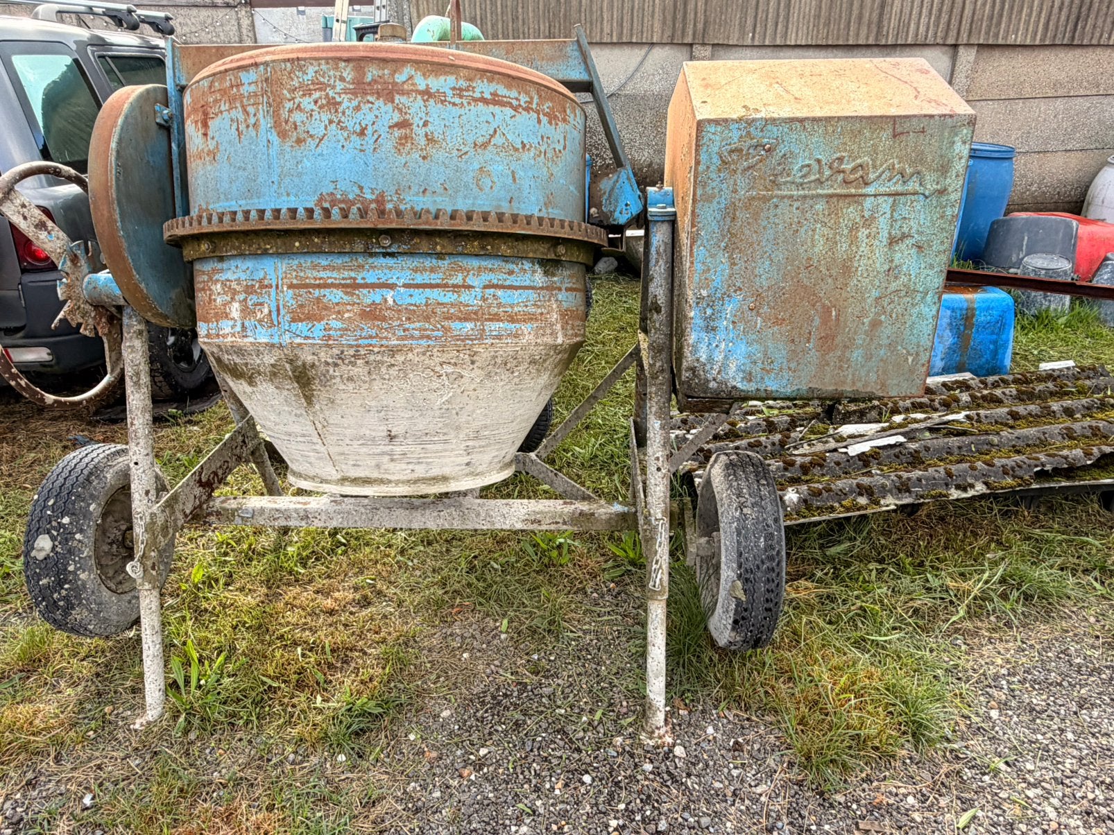Betonmolens 250 liter, Enlèvement, Utilisé