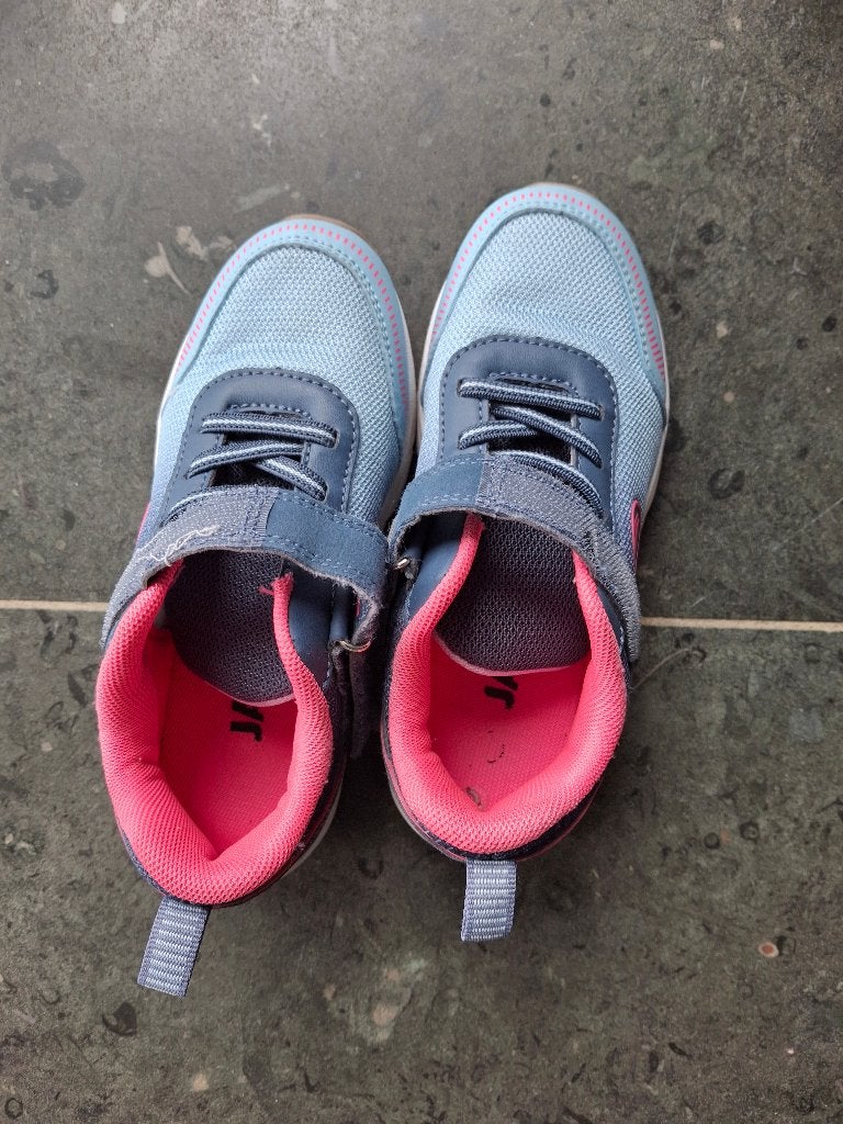 Sportschoenen jako maat 31, Ophalen of Verzenden, Gebruikt, Sportschoenen