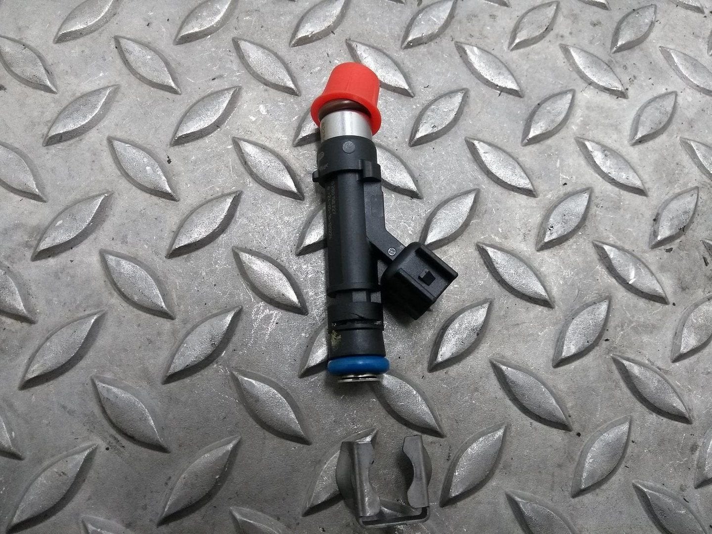 FORD MUSTANG BRANDSTOF INJECTOR / VERSTUIVER 2017, Ophalen of Verzenden, Gebruikt, ARN erkend