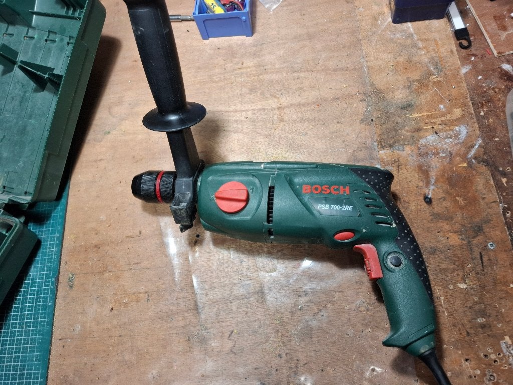 Foreuse Bosch, Bricolage & Construction, Outillage | Foreuses, Enlèvement ou Envoi, Utilisé, Foreuse et Perceuse