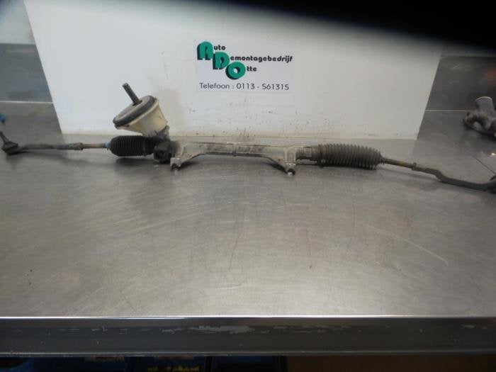 Crémaillère de direction d'un Nissan Micra (Micra 03-), -, 3 mois de garantie, Utilisé, -