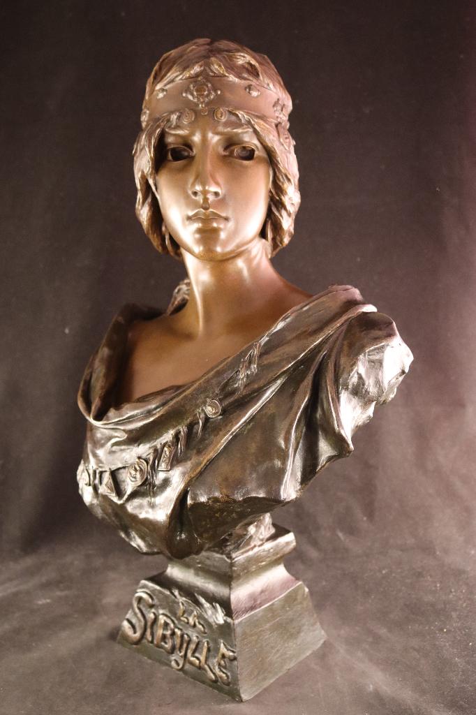 Grote antieke bronzen Villanis buste, Antiek en Kunst, Kunst | Beelden en Houtsnijwerken, Ophalen of Verzenden, Buste, Vrouw