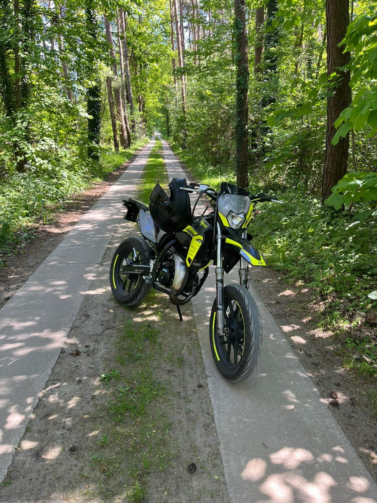 Sherco SM-R 50, 6 versnellingen, Zo goed als nieuw, 50 cc, Ophalen