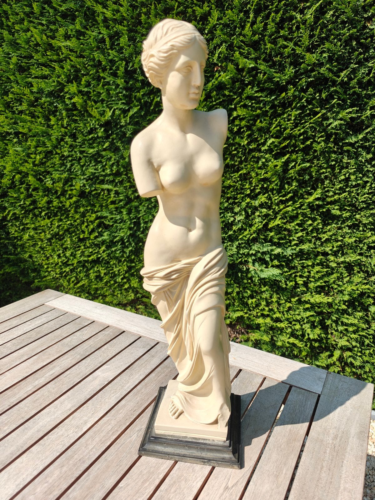 prachtig beeld 60 CM hoog. replica van Venus de milo, Ophalen, Zo goed als nieuw, Overige materialen, Mensenbeeld