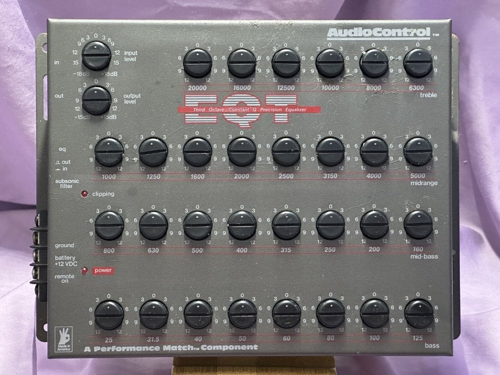 Audiocontrol EQT te koop, oldskool, zwart, Ophalen, Gebruikt