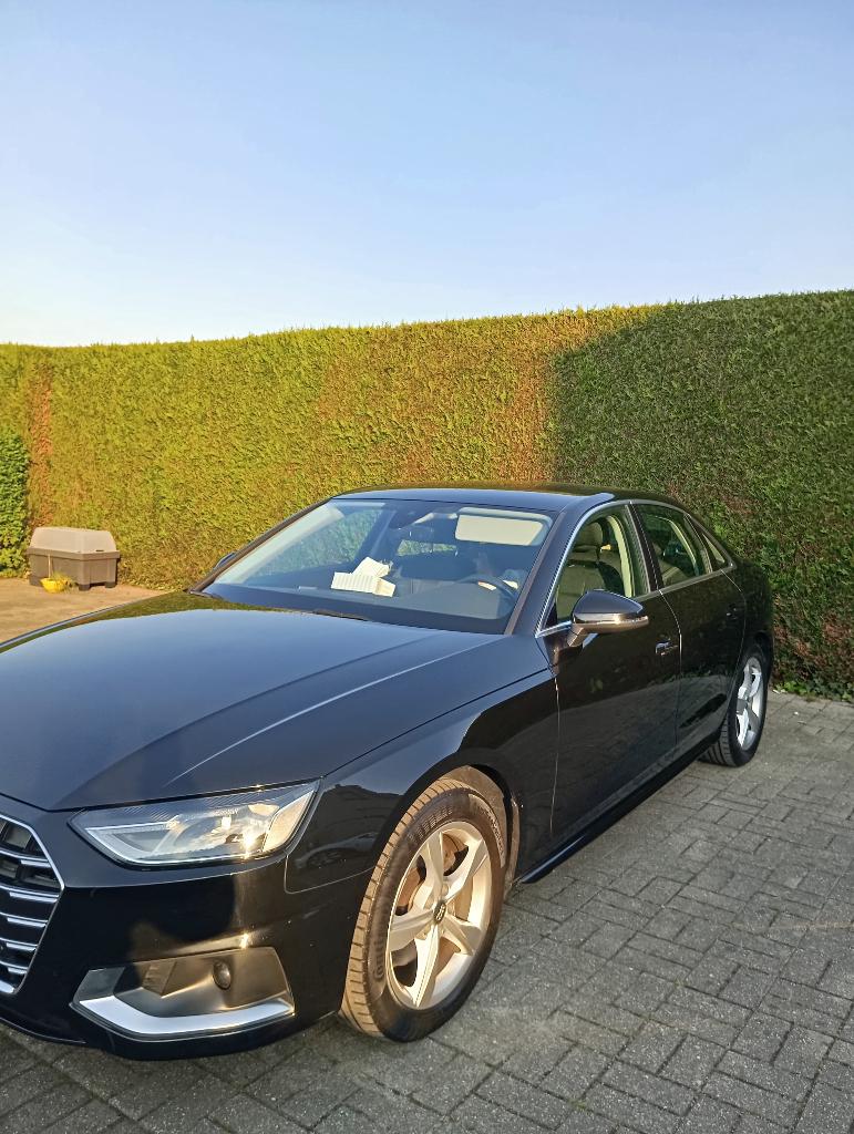 Audi A4 Sedan 30 TDI dieselhybride - 2020, Auto's, Audi, Automaat, Euro 6, 4 cilinders, A4