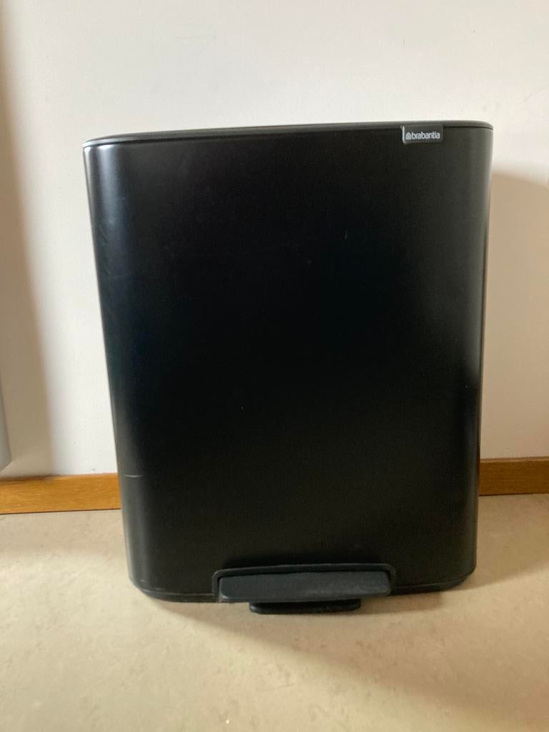 Brabantia Bo pedaalemmer, Huis en Inrichting, Ophalen, Met pedaal, 50 tot 75 cm, 40 liter of meer