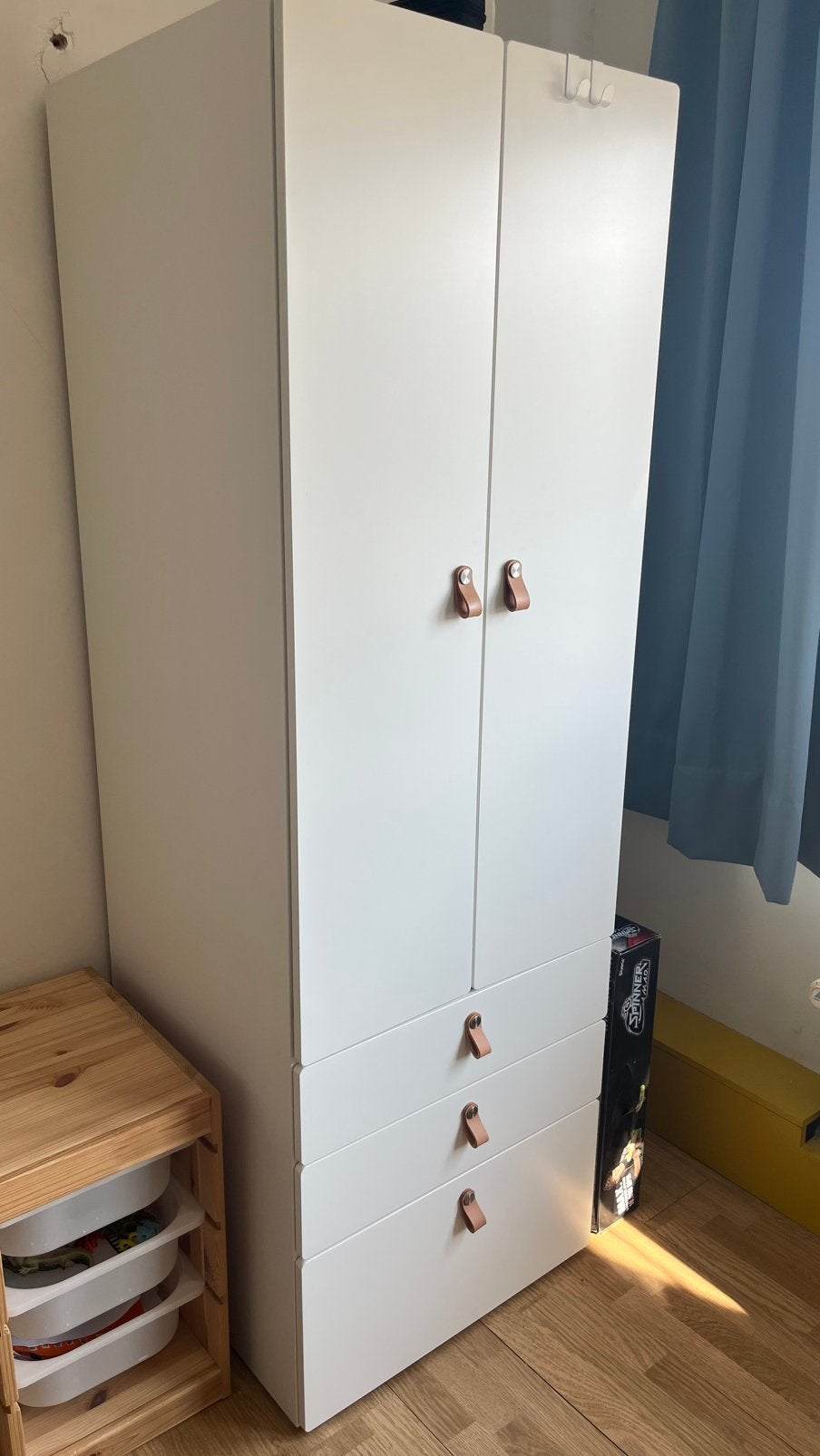 Kleerkast småstad/platsa, Ophalen, Zo goed als nieuw
