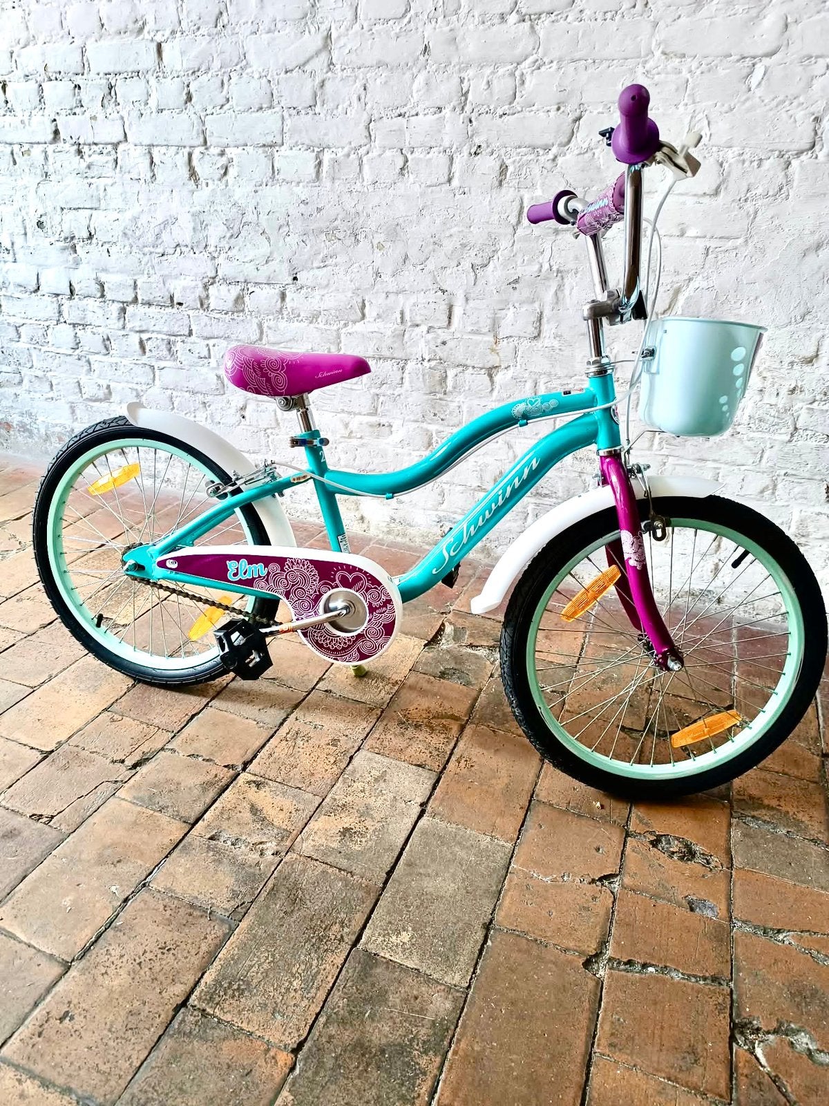 Schwinn Elm 20 inch kinderfiets, nieuwstaat, Fietsen en Brommers, Ophalen, Velgrem, Nieuw, Handrem