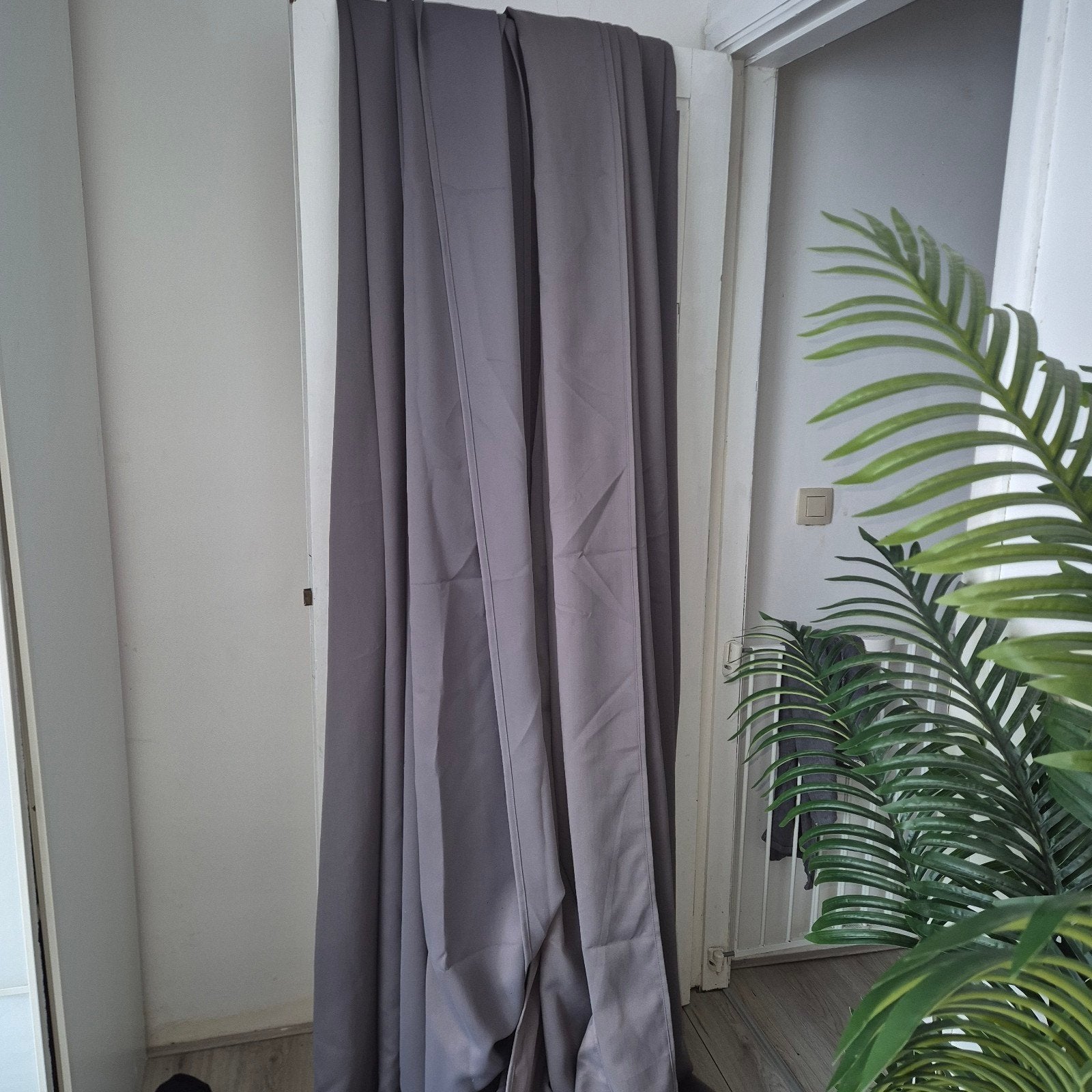6x Gordijnen met ringen antraciet kleur, Enlèvement ou Envoi