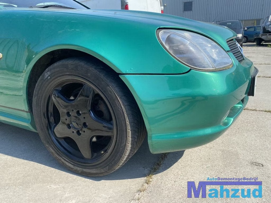 MERCEDES SLK R170 Groen 252 rechts voorscherm scherm 1996-20, Gebruikt, Mercedes-Benz AG, Mercedes-Benz, Mercedesstrasse 120
70372  Stuttgart, DE