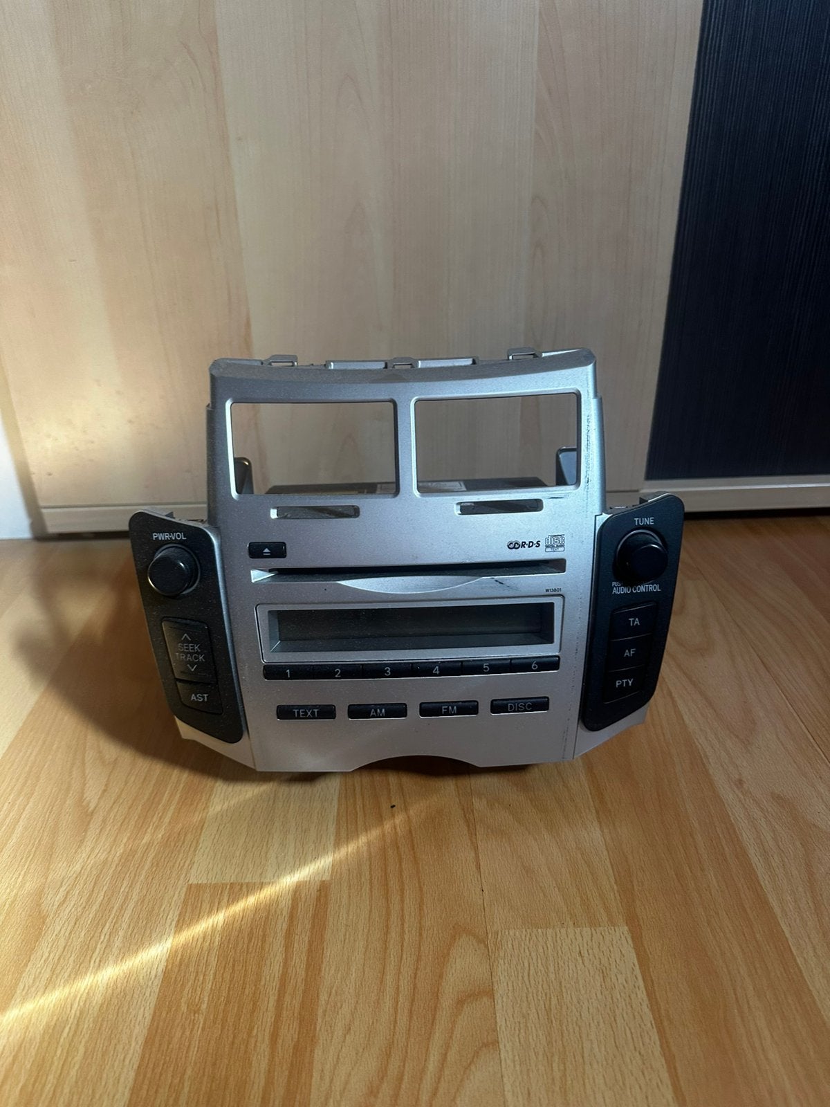 Autoradio Toyota Yaris 2006, Autos : Divers, Autoradios, Enlèvement, Comme neuf