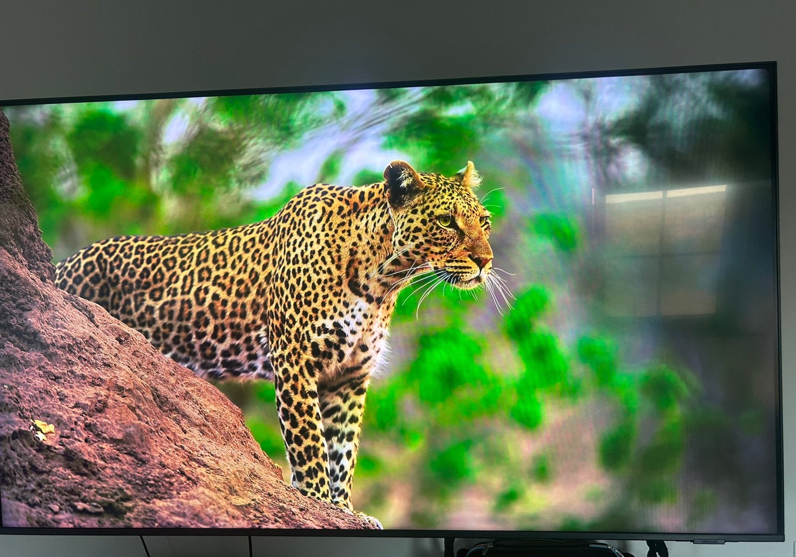 Samsung QLED 55” 4K + support mural articulé, TV, Hi-fi & Vidéo, QLED, Comme neuf, Enlèvement, Samsung