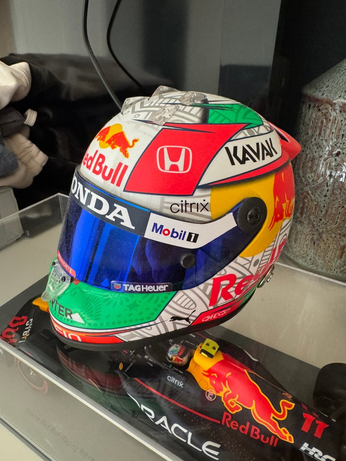 Schubert Sergio Perez helm 1/2, Ophalen, Zo goed als nieuw