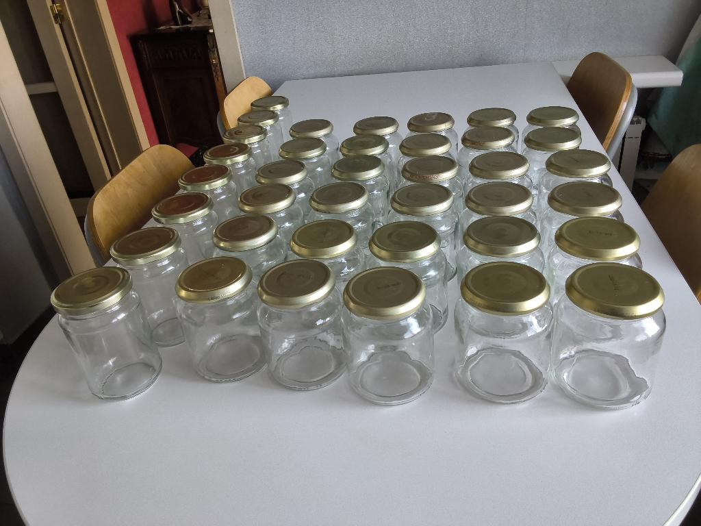 Lot de 38 pots à conserves & confitures verre (filière Bio), Maison & Meubles, Enlèvement, Comme neuf, Verre, Récipient(s)