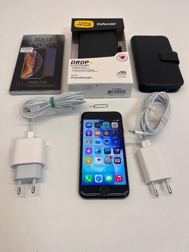 !!! iPhone SE2 - 128GB -Zwart -100% battery + Extra's !!!, Telecommunicatie, Mobiele telefoons | Apple iPhone, Zo goed als nieuw