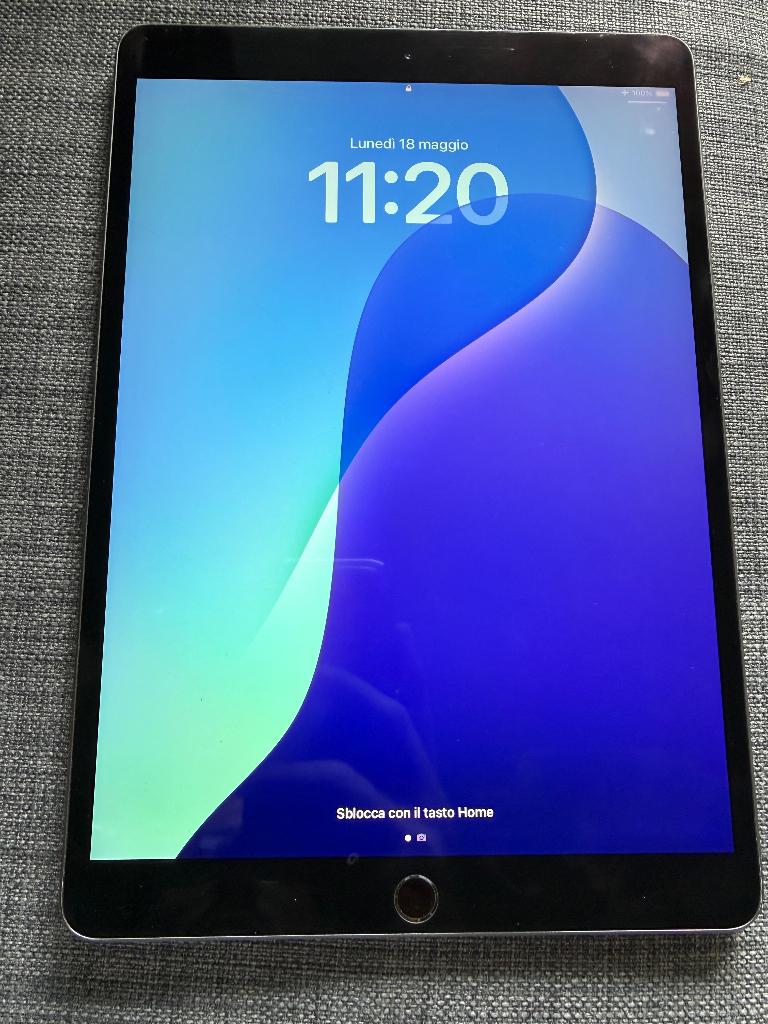 Apple iPad Air 3, Enlèvement, Utilisé, Gris, Apple iPad