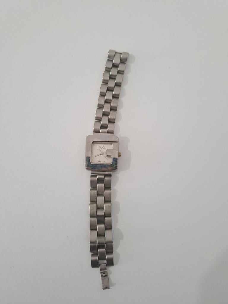 Gucci 3600L G vierkant, Handtassen en Accessoires, Horloges | Dames, Staal, Staal