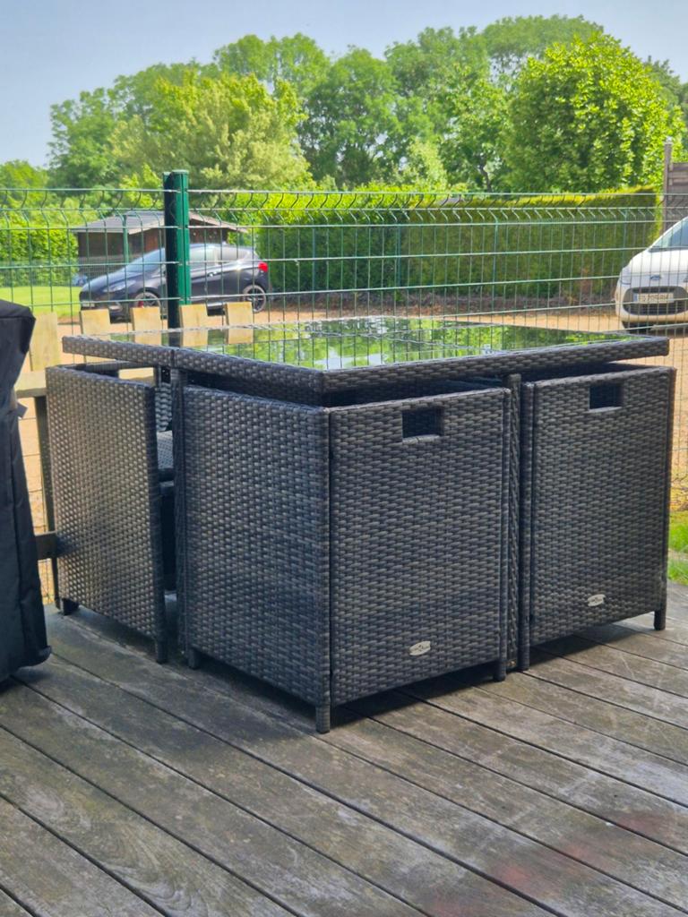Ensamble de jardin, 4 place, gris., Tuin en Terras, Tuintafels, Ophalen, Zo goed als nieuw, Vierkant, Overige materialen